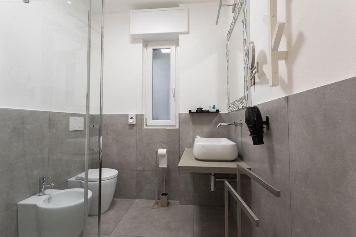 Hotel Little Square Arona Extérieur photo