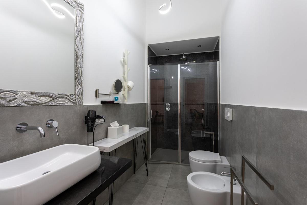 Hotel Little Square Arona Extérieur photo